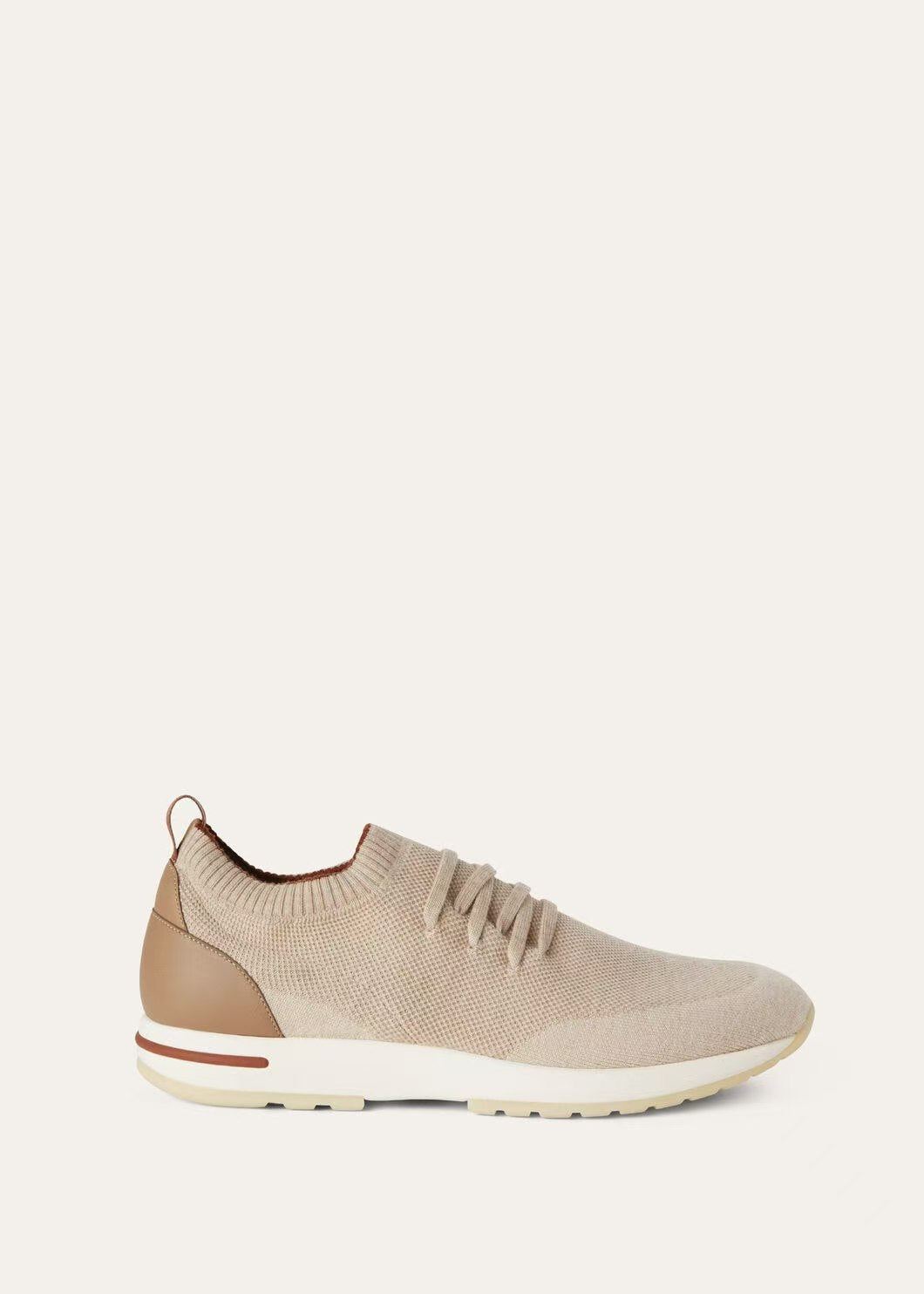 Walk sneaker